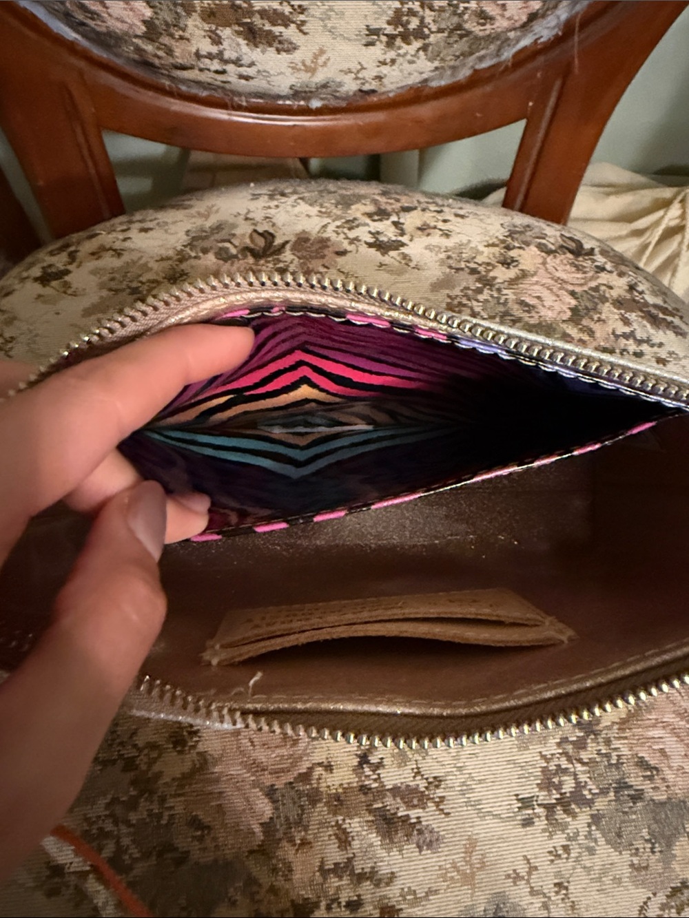 Consuela Tink midtown crossbody bag - Picture 2 of 4